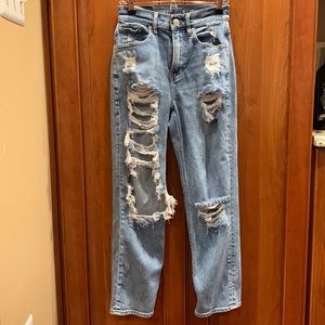 American eagle ripped jeans